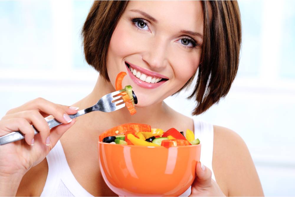 The Impact of Diet and Nutrition on Dental Health: Foods for Strong Teeth